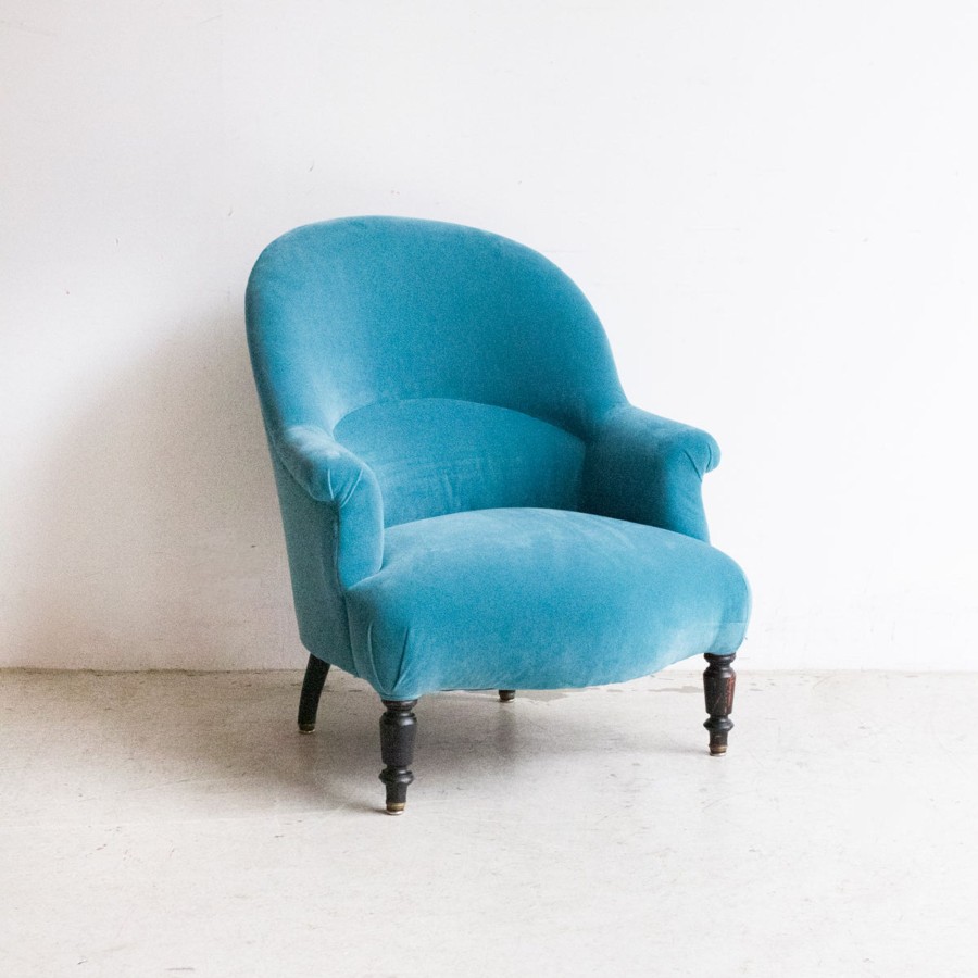 Furniture elsie green | Vintage Velvet Crapaud Chair