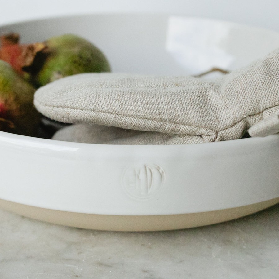 The French Kitchen elsie green | Stoneware Baker With Linen Oven Mitt