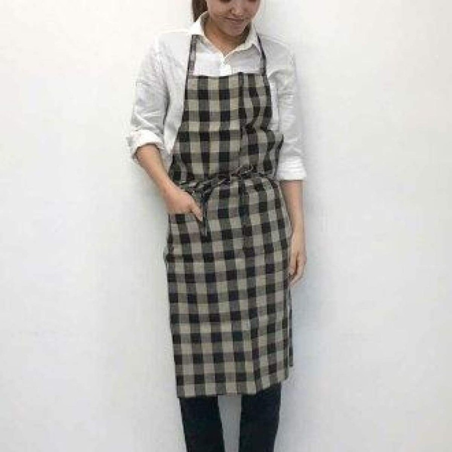 The French Kitchen Elsie Green | Linen Daily Apron Black Check