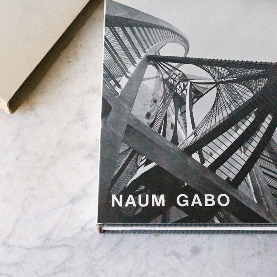 Decor elsie green | Vintage Art Book | Naum Gabo