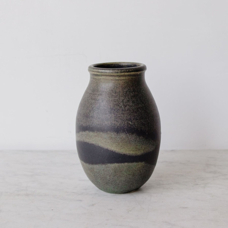 Art Galerie elsie green | Hand Made Stoneware Vase | Pierre Malbec Collection | Signed By Artist