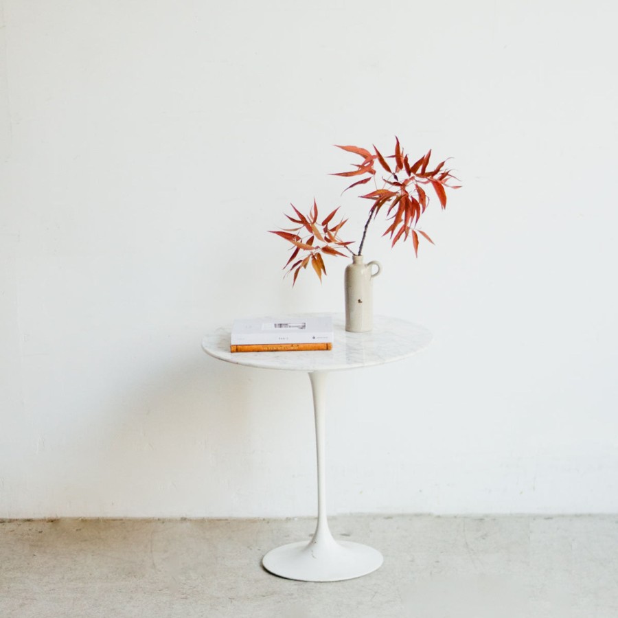 Furniture elsie green | Petite Knoll Tulip Table