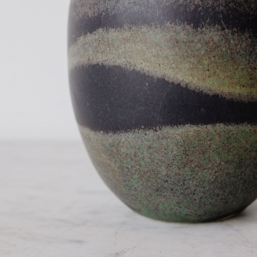 Art Galerie elsie green | Hand Made Stoneware Vase | Pierre Malbec Collection | Signed By Artist