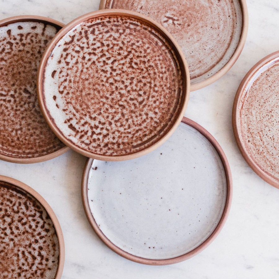 The French Kitchen elsie green | Roger Jacques Poterie Sandstone Plate Darker Brick - Trio