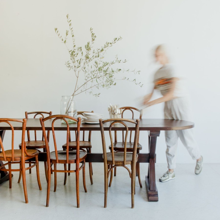 Furniture Custom Furniture | Oval Reclaimed Wood Trestle Table Mahogany