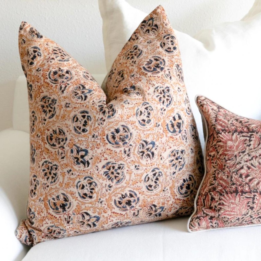 Textiles elsie green | Cotton Block Printed Pillow Cover | Adah Milli