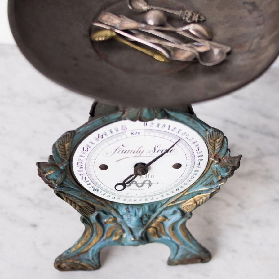 The French Kitchen elsie green | Cast Iron Family Scale