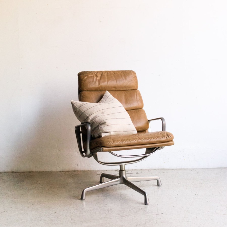 Furniture elsie green | Eames Soft Pad Lounger