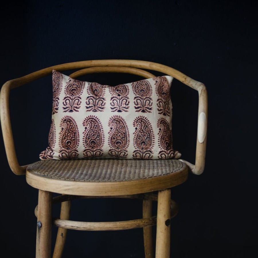 Textiles elsie green | Limited Edition Block Print Pillow