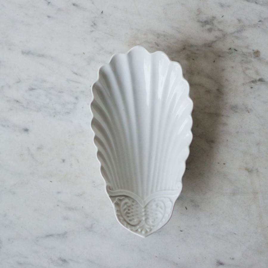 The French Kitchen elsie green | Shell Spoon Rest